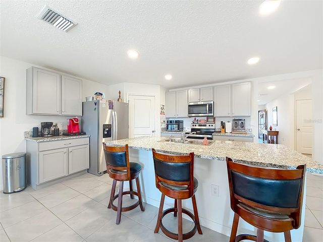 662 W FAIRWAYS VIEW DRIVE, Beverly Hills, FL 34465