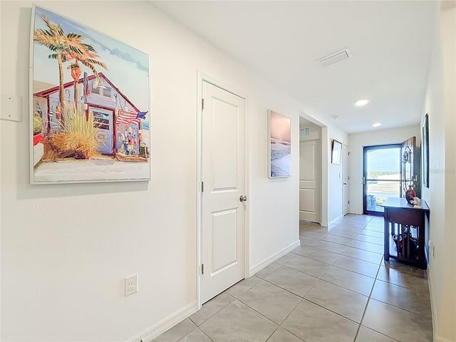 662 W FAIRWAYS VIEW DRIVE, Beverly Hills, FL 34465