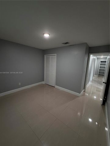 14932 SW 65th Ter, Miami, FL 33193