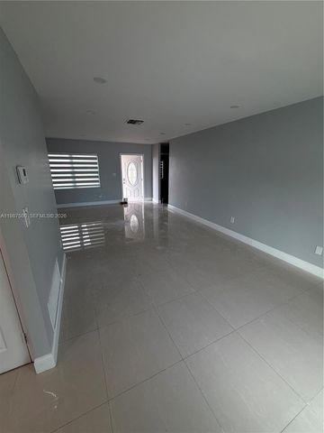 14932 SW 65th Ter, Miami, FL 33193