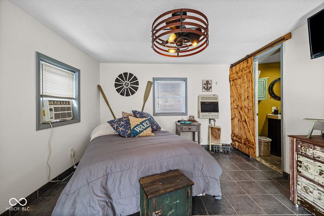 725 Bluewater Drive, Monticello, IN 47960