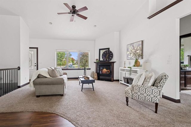 2398 W BARLEY WAY, Appleton, WI 54913