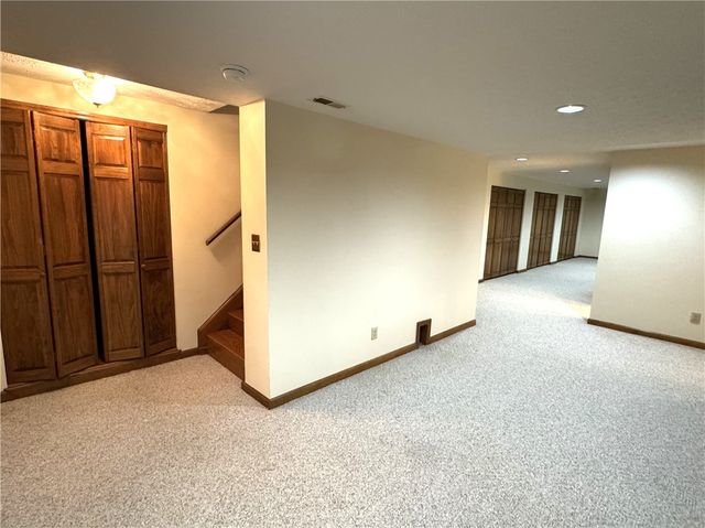 275 Mecca Drive, Vandalia, OH 45377