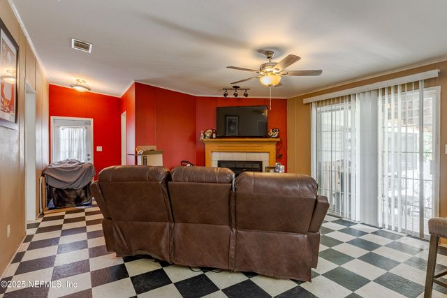 8675 WALDEN Road, Jacksonville, FL 32244