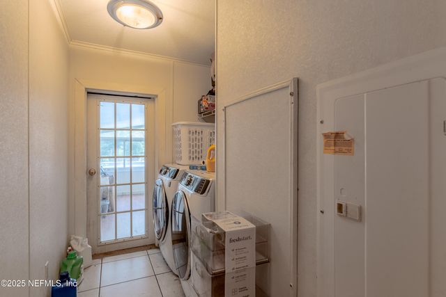 8675 WALDEN Road, Jacksonville, FL 32244