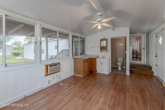 8675 WALDEN Road, Jacksonville, FL 32244