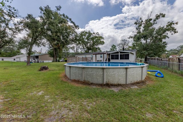 8675 WALDEN Road, Jacksonville, FL 32244