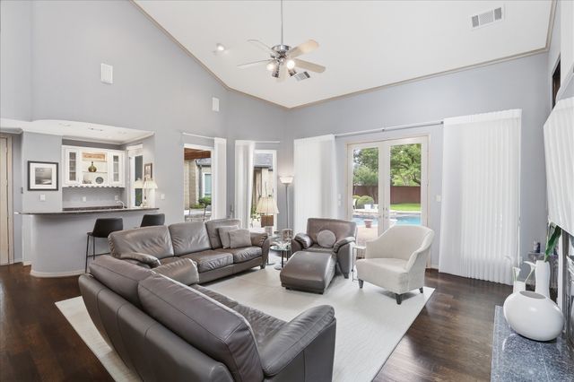 5872 Bridle Bend Court, Plano, TX 75093