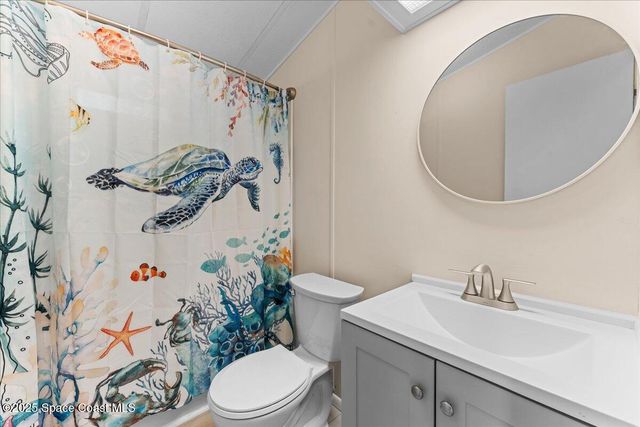 8865 Central Avenue, Micco, FL 32976