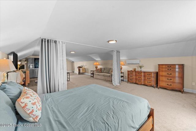 8865 Central Avenue, Micco, FL 32976