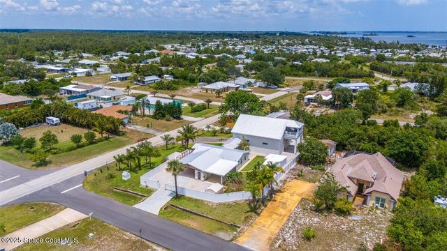 8865 Central Avenue, Micco, FL 32976