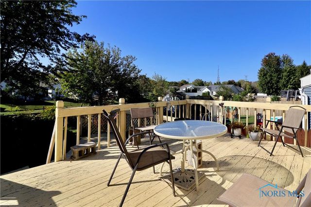 5454 Brook Point Road, Toledo, OH 43611