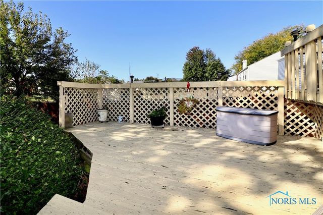 5454 Brook Point Road, Toledo, OH 43611