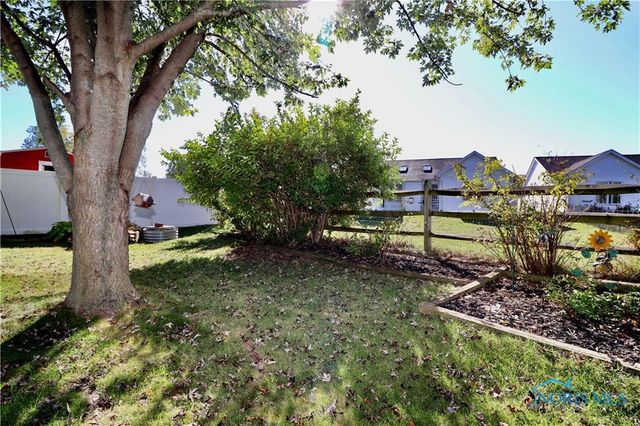 5454 Brook Point Road, Toledo, OH 43611