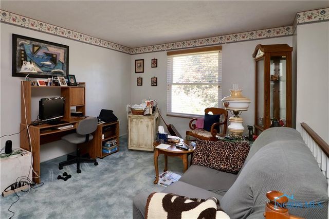 5454 Brook Point Road, Toledo, OH 43611