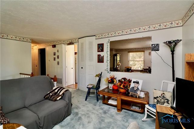 5454 Brook Point Road, Toledo, OH 43611