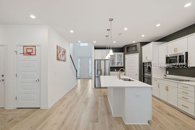 50 Hartwell Rd, Bluffton, SC 29910