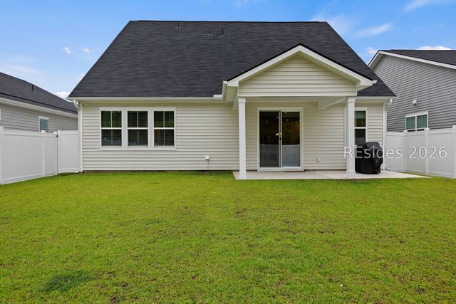 50 Hartwell Rd, Bluffton, SC 29910