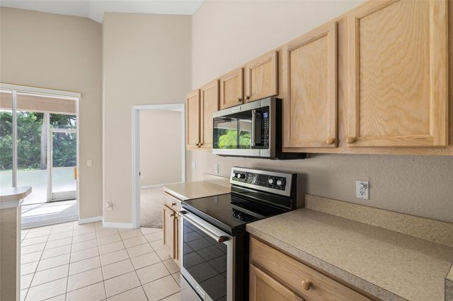 1436 HEDGEWOOD CIRCLE, North Port, FL 34288