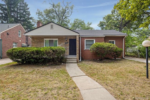 16531 Greenlawn Street, Detroit, MI 48221