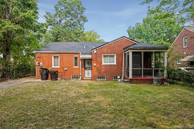 16531 Greenlawn Street, Detroit, MI 48221