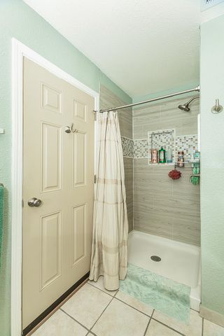 5499 N Bond Street, Fresno, CA 93710