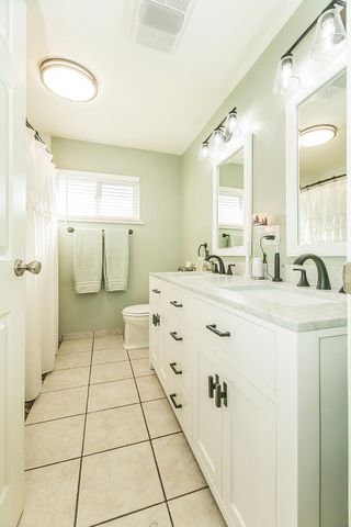 5499 N Bond Street, Fresno, CA 93710