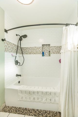 5499 N Bond Street, Fresno, CA 93710