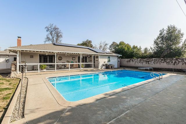 5499 N Bond Street, Fresno, CA 93710