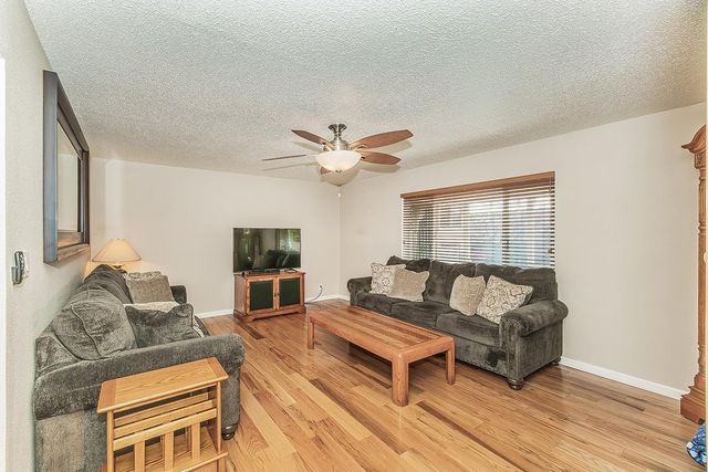 5499 N Bond Street, Fresno, CA 93710