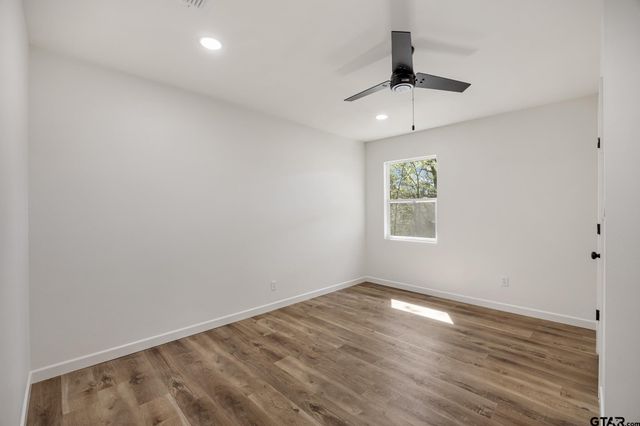 2000 W Oakwood St, Tyler, TX 75702