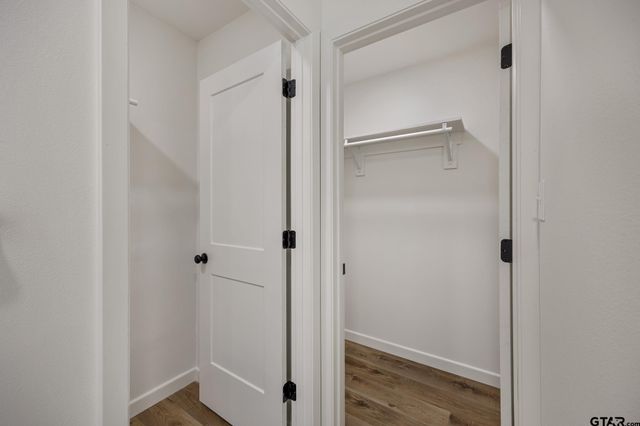 2000 W Oakwood St, Tyler, TX 75702