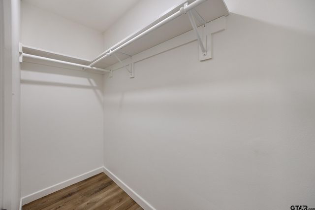 2000 W Oakwood St, Tyler, TX 75702