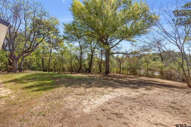 2000 W Oakwood St, Tyler, TX 75702