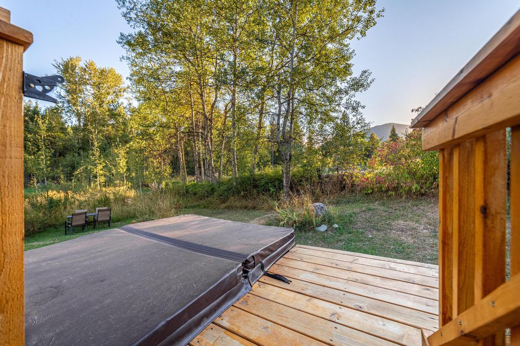 155 Seville Lane, Coram, MT 59913 photo 13