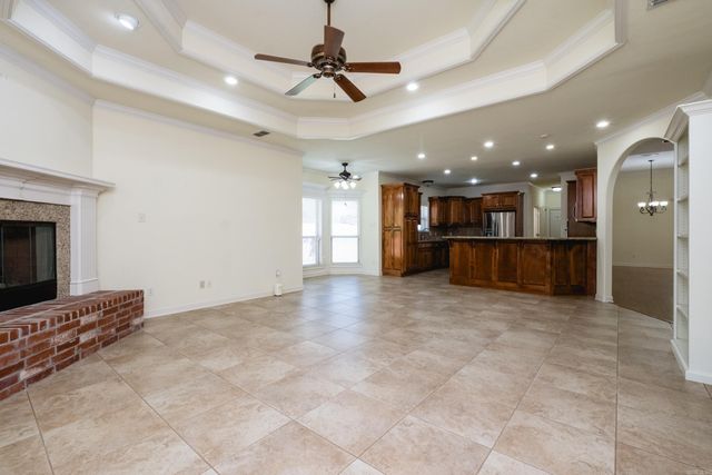 10 Chemin Court, Little Rock, AR 72223