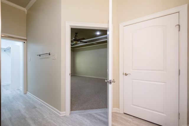 10 Chemin Court, Little Rock, AR 72223