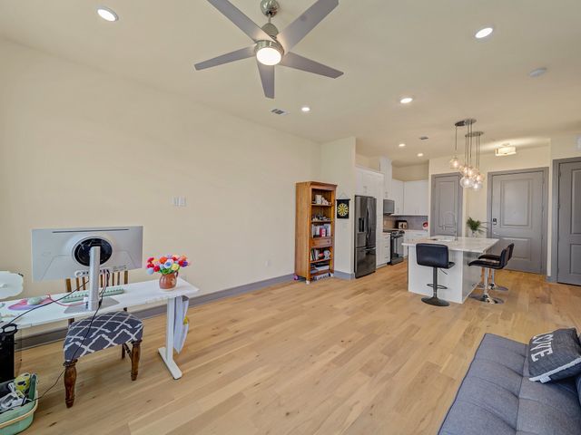 2700 Old Denton Road 4418, Carrollton, TX 75007