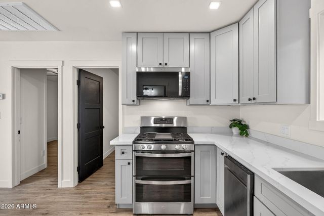 1324 E HALL Street, Tempe, AZ 85281