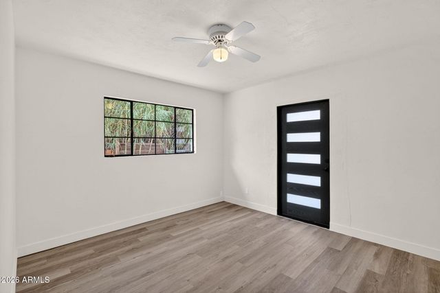 1324 E HALL Street, Tempe, AZ 85281