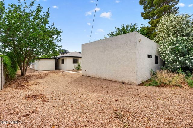 1324 E HALL Street, Tempe, AZ 85281