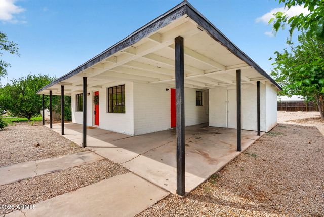 1324 E HALL Street, Tempe, AZ 85281