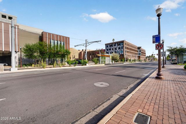 1324 E HALL Street, Tempe, AZ 85281