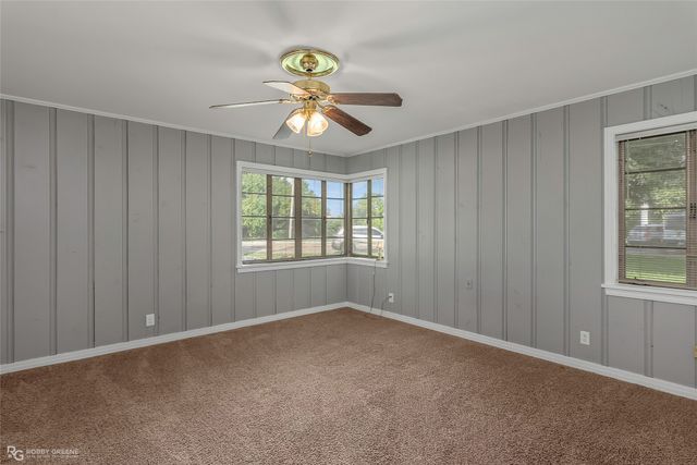 754 E Kings Highway, Shreveport, LA 71105