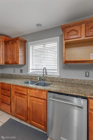 754 E Kings Highway, Shreveport, LA 71105