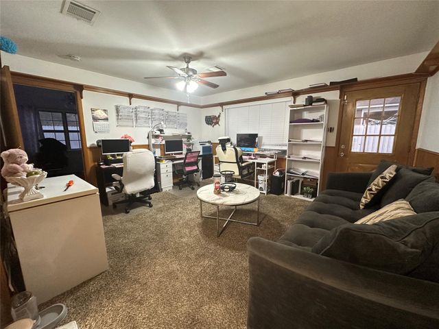 1111 Doral Lane, Houston, TX 77073