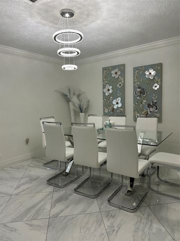 1111 Doral Lane, Houston, TX 77073