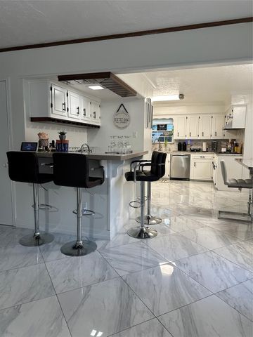 1111 Doral Lane, Houston, TX 77073