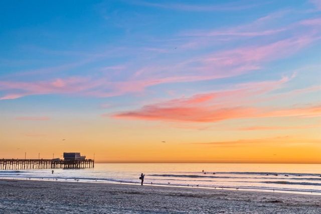 1808 W Balboa B, Newport Beach, CA 92663