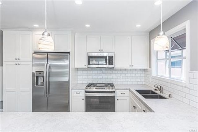 1808 W Balboa B, Newport Beach, CA 92663